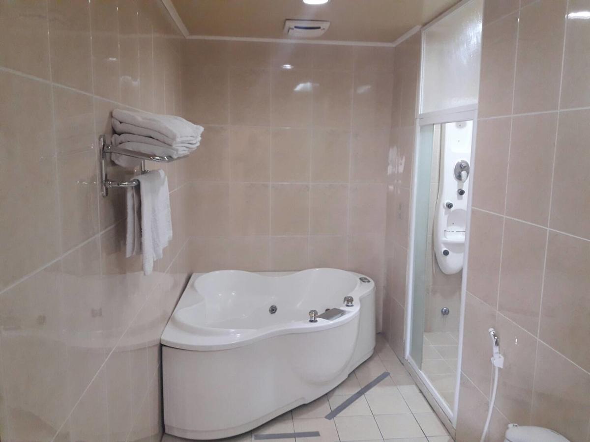 Regin Business Motel Luzhu Eksteriør bilde